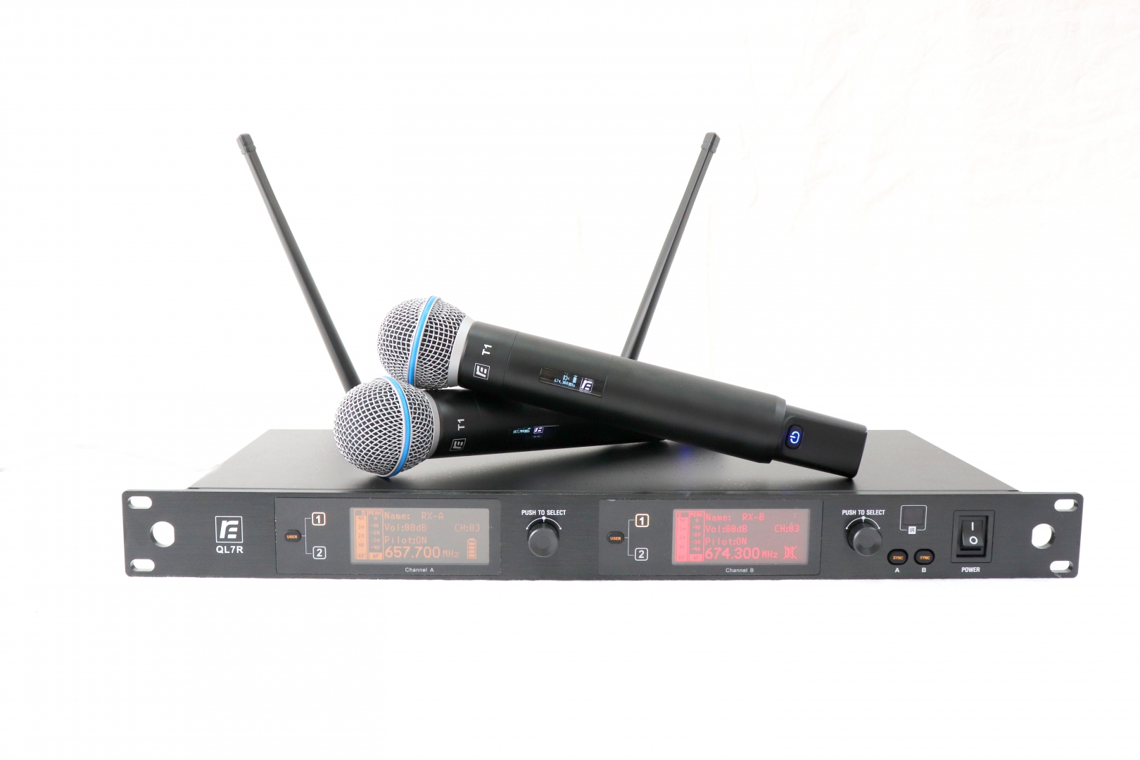 RFIntell QL7R/T1-A 651,800-683,400 МГц 2-канальная радиосистема с 2-мя ручными микрофонами в Сальске